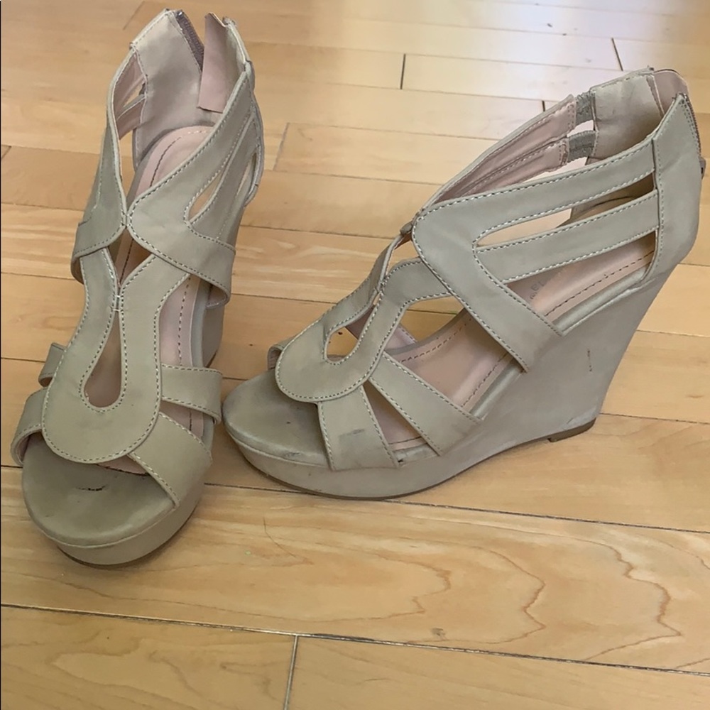 Tan Top Moda Wedges